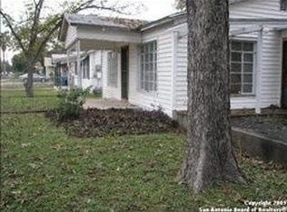 821 Saldana St, San Antonio, TX 78225