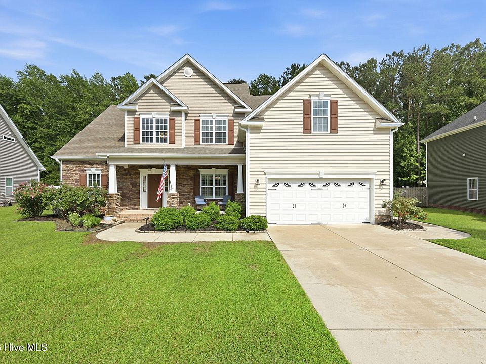 1st image of 319 Palisades Way