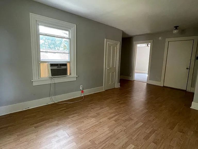 520 State St — Photo 5