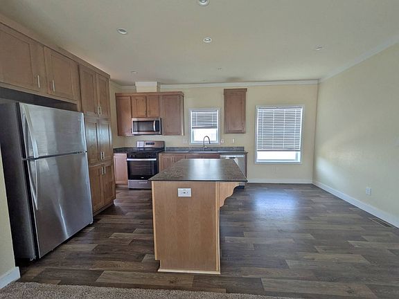 3rd image of 6656 Pentz Rd Space 23