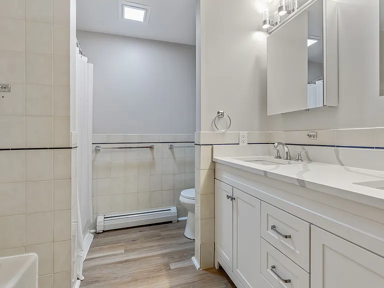 141 Longwood Ave #1 — Photo 21