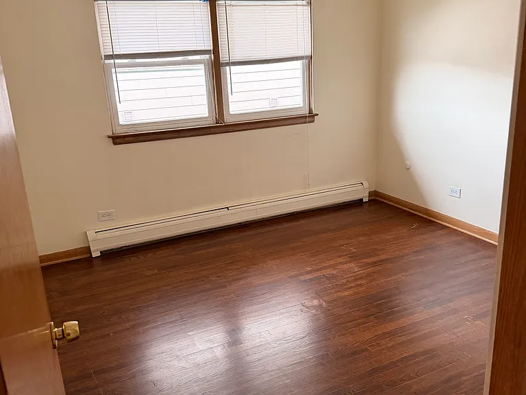 8913 Grant Ave #2B — Photo 8