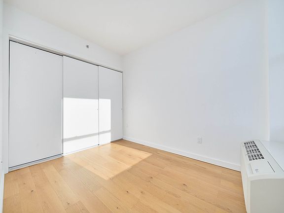 2nd image of 2338 2nd Ave #2D