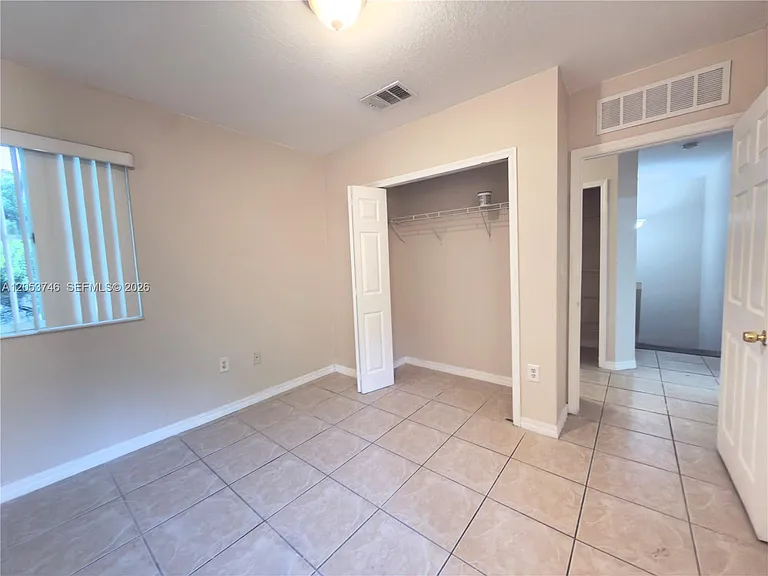 646 SW 7th Ter — Photo 12