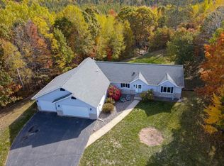 1527 Pine Notch Ln, Tomahawk, WI 54487