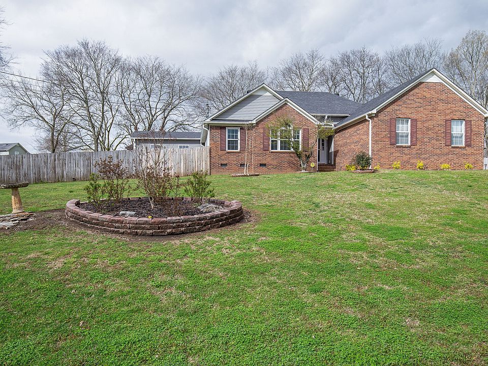 1500 Bradshaw Dr, Columbia, TN 38401 Zillow