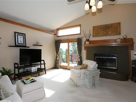 5th image of 630 Lantana Ct