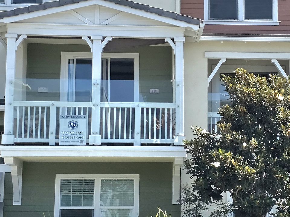1st image of 1870 Victoria Ave #1