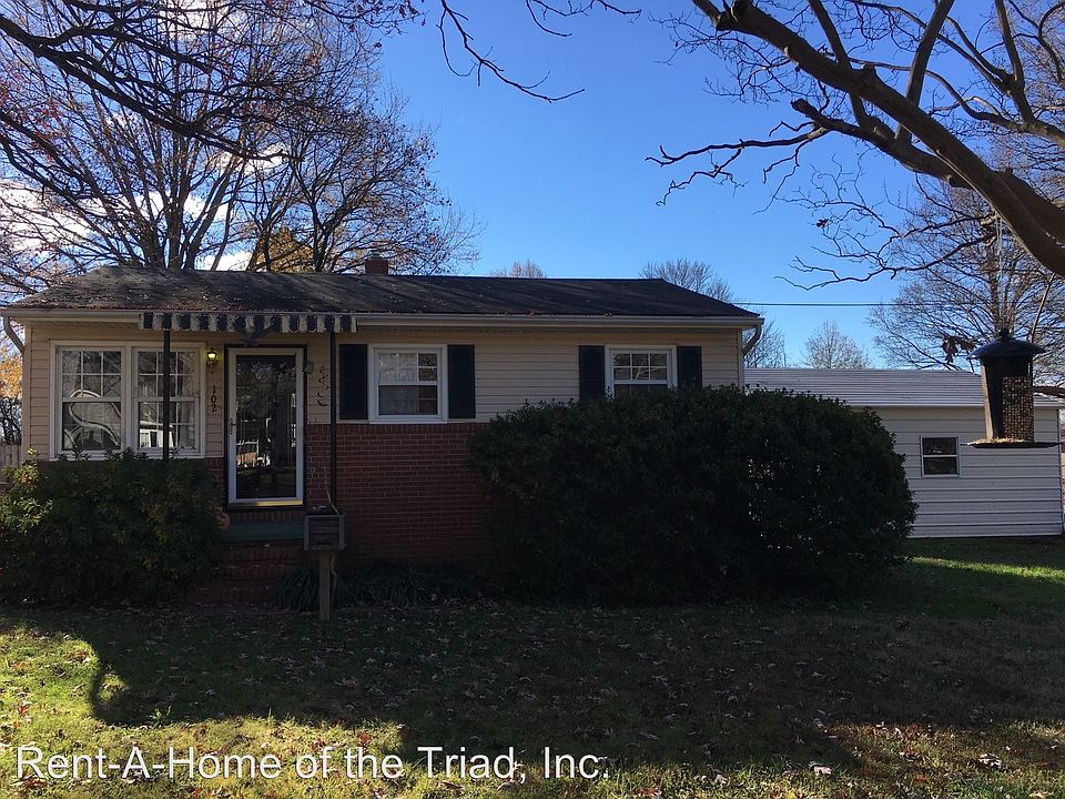 1st image of 102 Millikin St