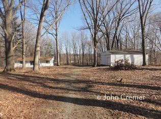 7546 S Crooked Lake Dr, Delton, MI 49046