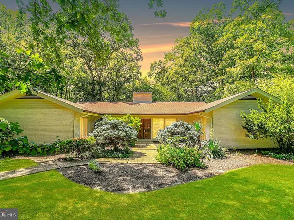 109 Goodloe Dr, Fredericksburg, VA 22401