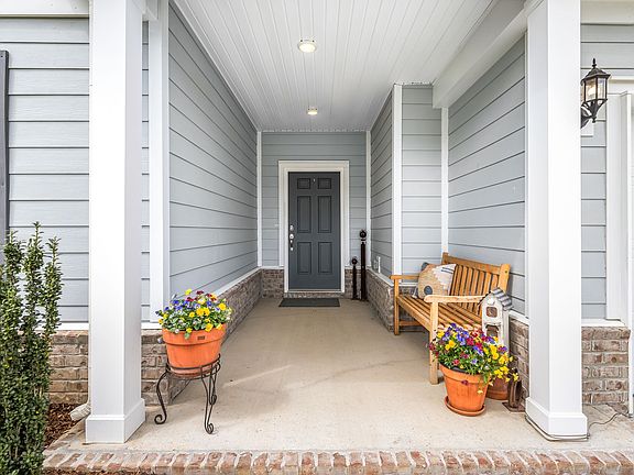 5th image of 2820 Campanella Dr