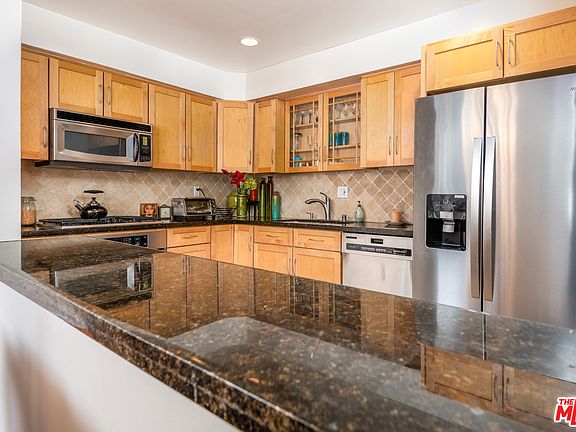 4th image of 1122 Peck Dr APT 202