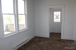 4th image of 3518 E Portland Ave