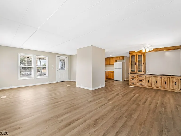 2847 Mammoth Ct — Photo 2