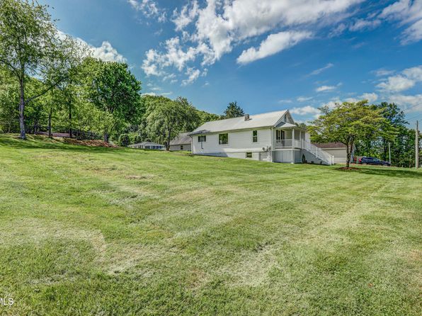 2640 Broad St, Bristol, TN 37620