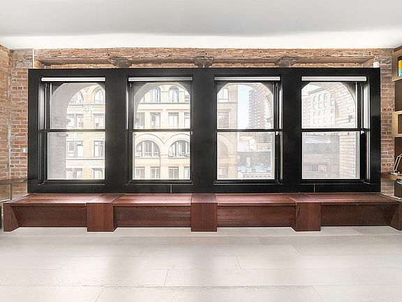5th image of 42 E 12th St Unit Penthouse