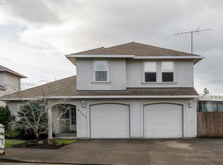 5754 SE Woodland Dr, Gresham, OR 97080