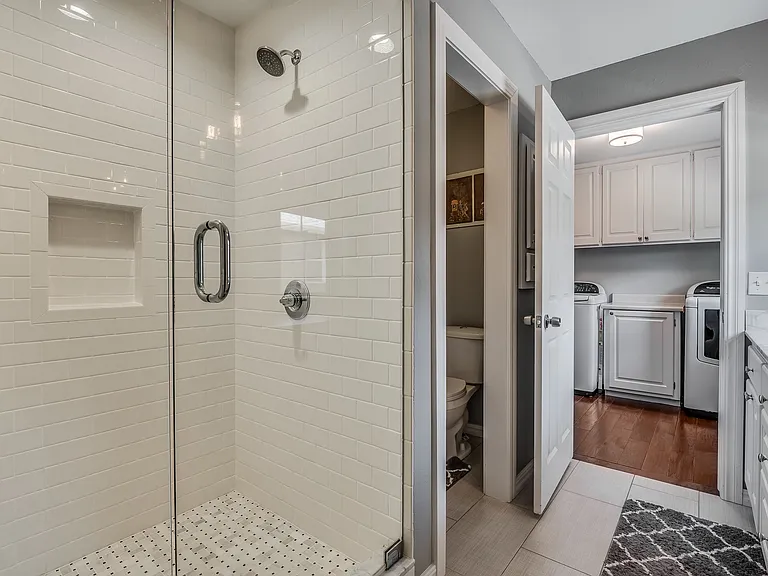 11105 Leaning Elm Rd — Photo 28