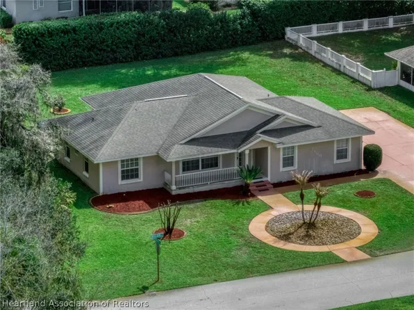 2800 Boulder Ct, Sebring, FL 33875