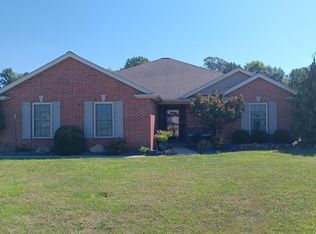 1363 Field Crest Ln, Jasper, IN 47546
