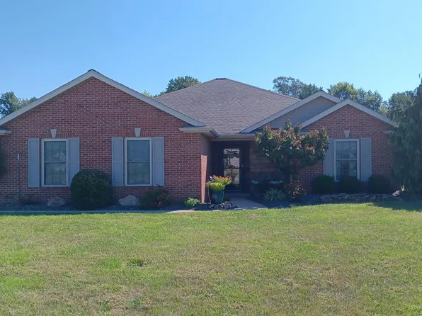 1363 Field Crest Ln, Jasper, IN 47546
