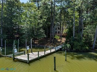 105 Emerald Cove Rd, Reedville, VA 22539
