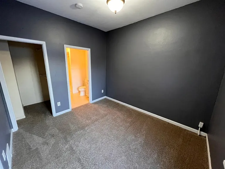 421 Bannock St — Photo 8