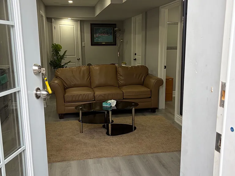 156 Otterbein Rd #BASEMENT — Photo 4