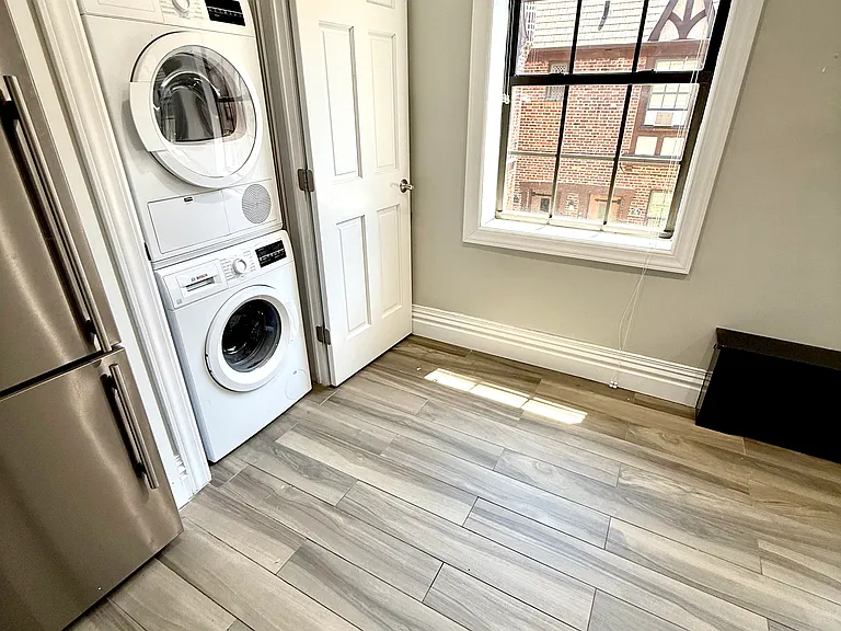 35-01 191st St #2K — Photo 4