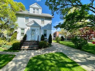14-75 154th St, Whitestone, NY 11357