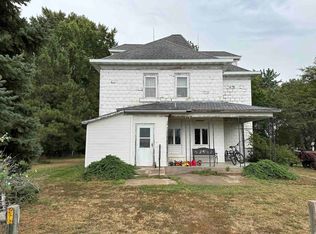 52692 874th Rd, Winnetoon, NE 68789