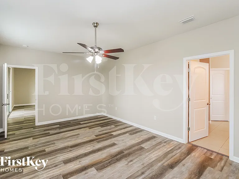 3310 Hidden Meadows Ct — Photo 12