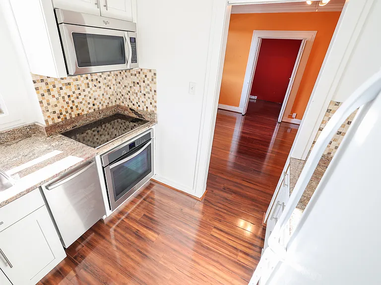 29 S State St #613 — Photo 13