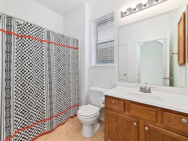 24526 Foxberry Glen Ln — Photo 15