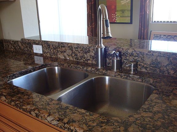 2nd image of 1250 Clove Dr