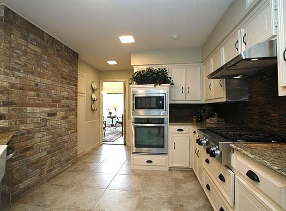 4th image of 519 Harvest Glen Dr