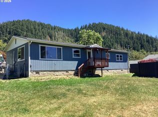 370 Gael Ln, Myrtle Creek, OR 97457