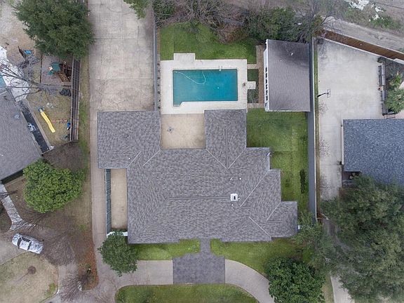2nd image of 11174 Russwood Cir