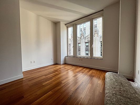 3rd image of 15 William St APT 22G
