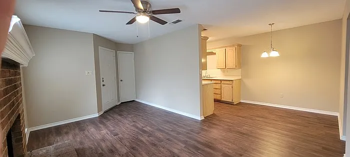 1432 Briar Cir — Photo 9