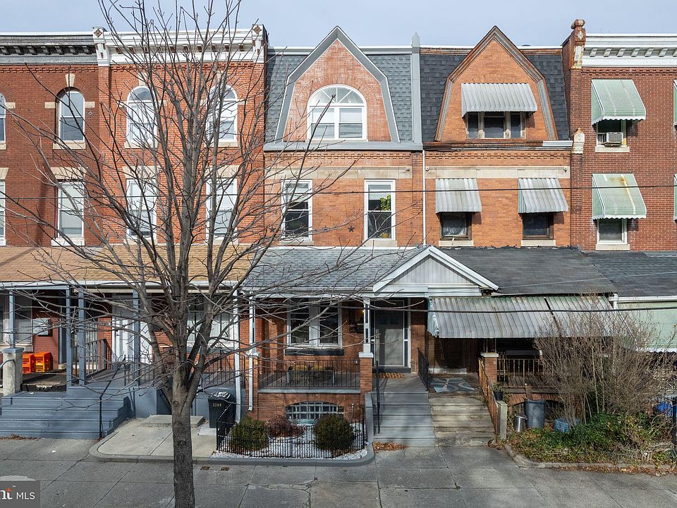 1st image of 3207 W Montgomery Ave