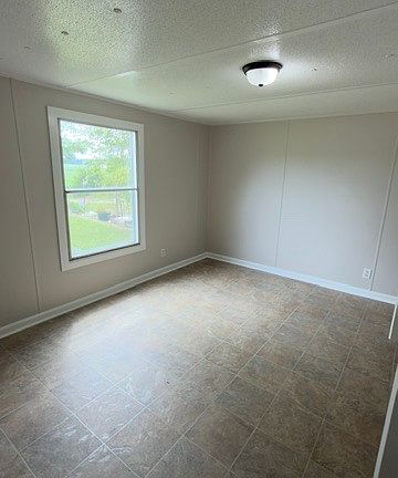 4th image of 5742 Stone Whitley Rd