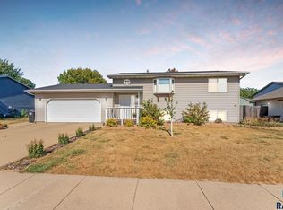 110 W Carroll St, Tea, SD 57064