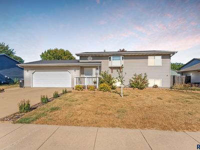 110 W Carroll St, Tea, SD, 57064