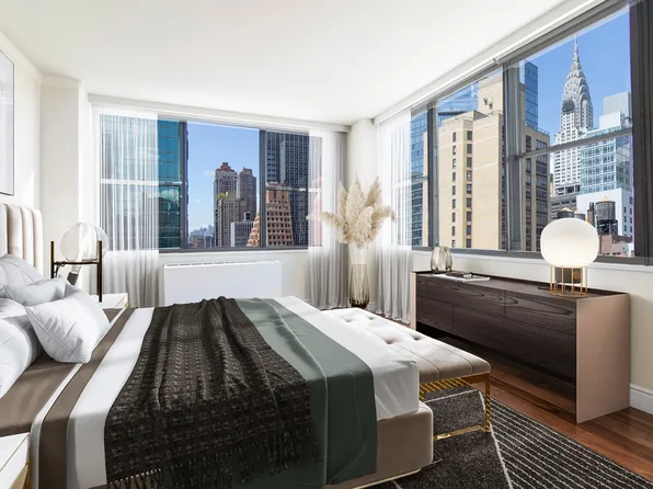 301 East 45th Street image 1 of 7