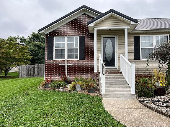 4th image of 105 Mac Tavish Ln