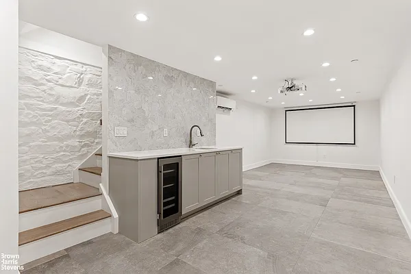 Sold by Brown Harris Stevens | media 15