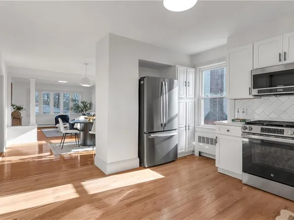 26-28 Clinton St, Johnston, RI 02919