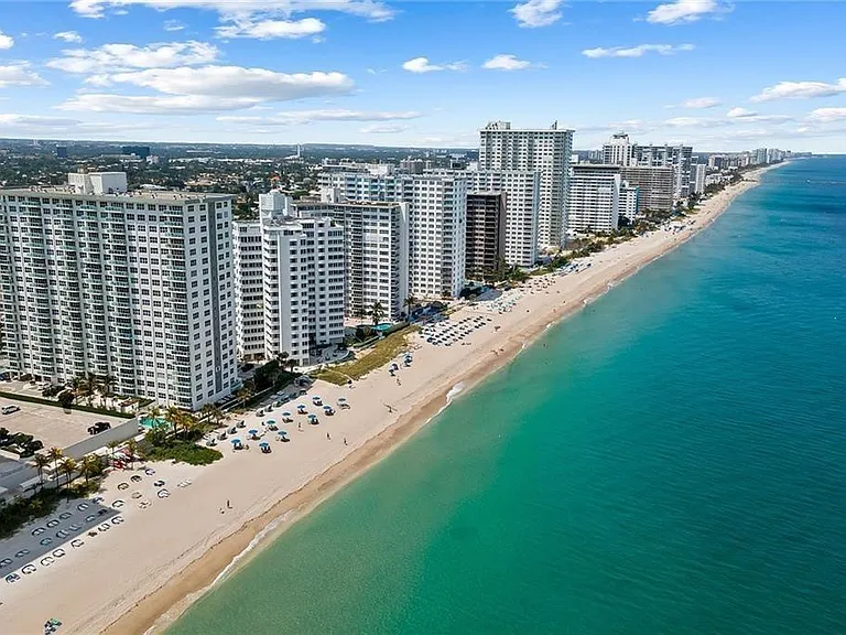3550 Galt Ocean Dr #1805 — Photo 3
